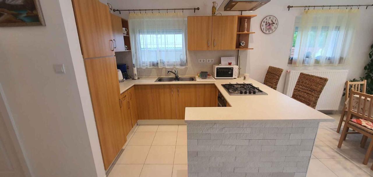 Holiday Home In Keszthely/Balaton 39648 Екстериор снимка