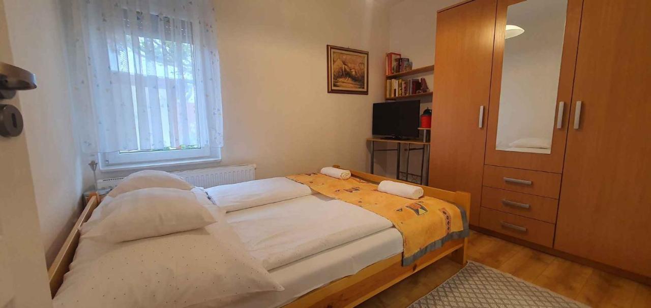 Holiday Home In Keszthely/Balaton 39648 Екстериор снимка
